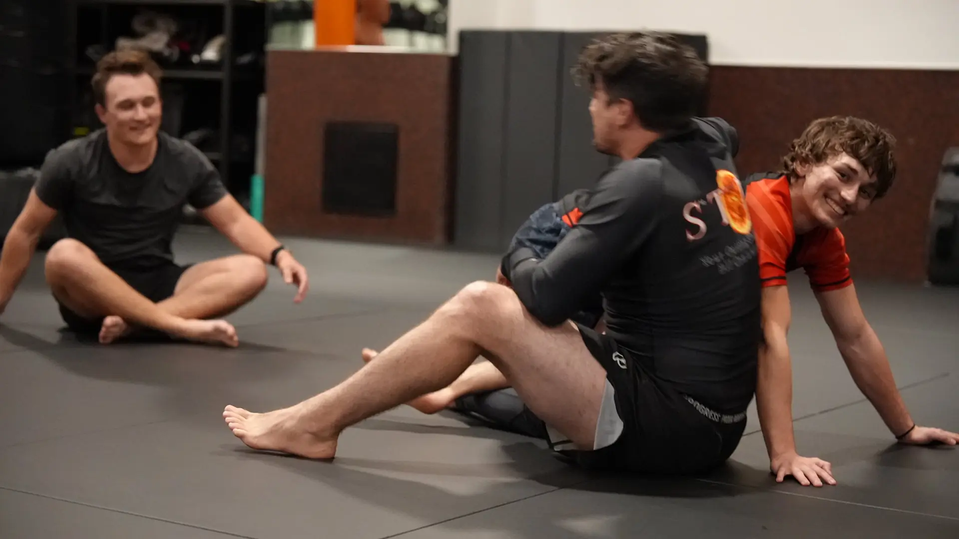 No-gi jiu jitsu training with the On Top team